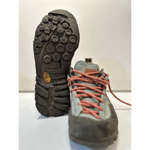 La Sportiva Boulder X Women’s Sz 5.5 US